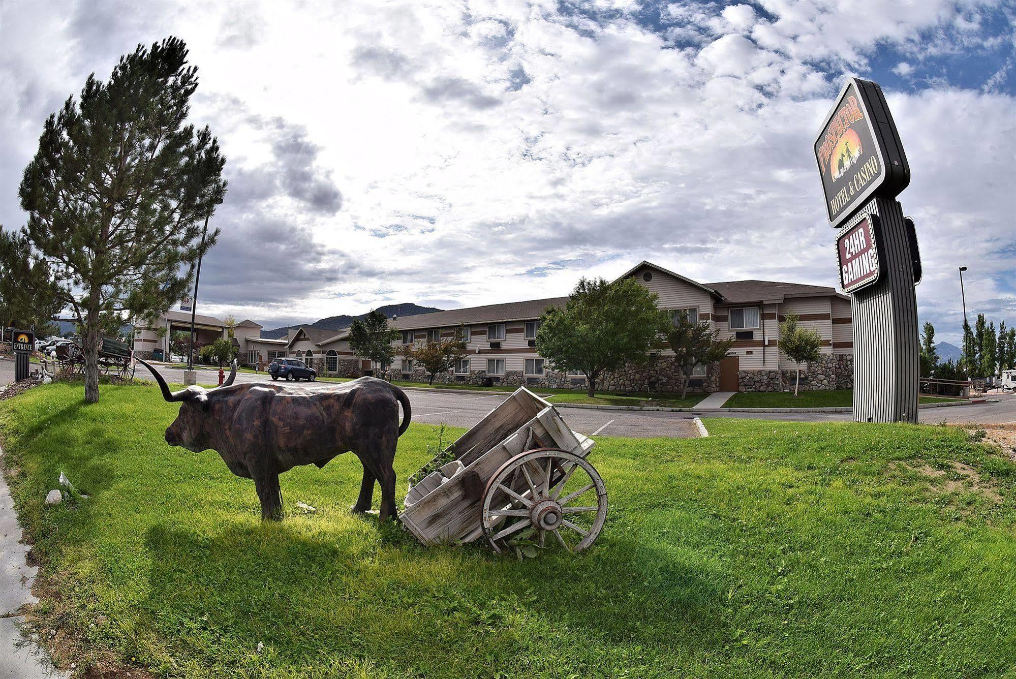 Prospector Hotel & Casino Ely Exterior foto
